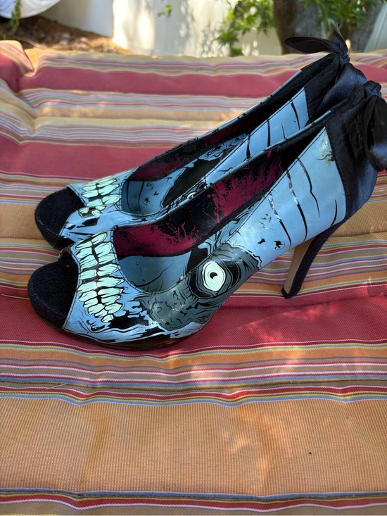 Iron Fist Shoes - Iron Fist Black and Light Blue Peep-Toe Heels with Skull Graphic